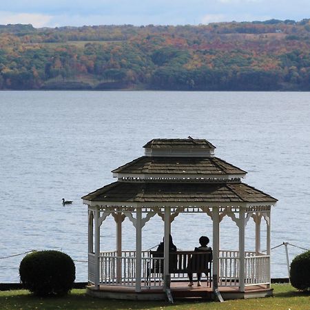 Plum Point Lodge Himrod Esterno foto